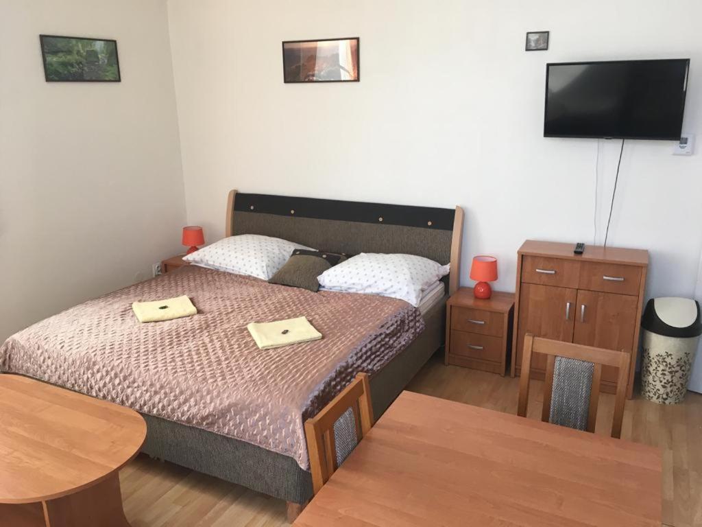 Bynovecky Zamecek Otel Dış mekan fotoğraf